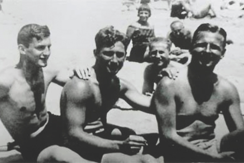 paragraph 175 beach