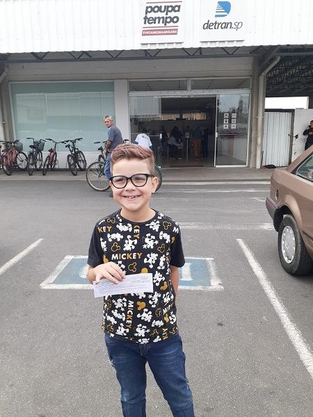 Garoto trans