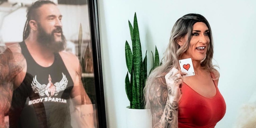 Gabbi Tuft, ex-estrela da luta livre, sai do armário como mulher trans