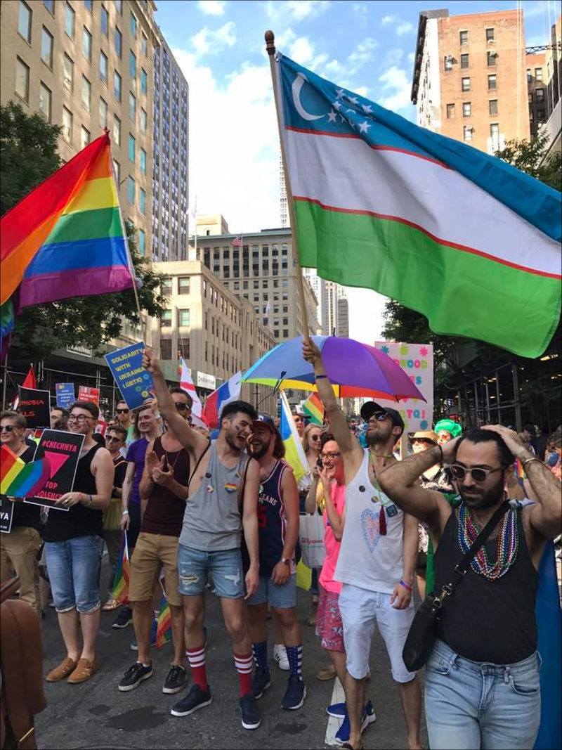 GAY PRIDE PARADE DATO TORONTO