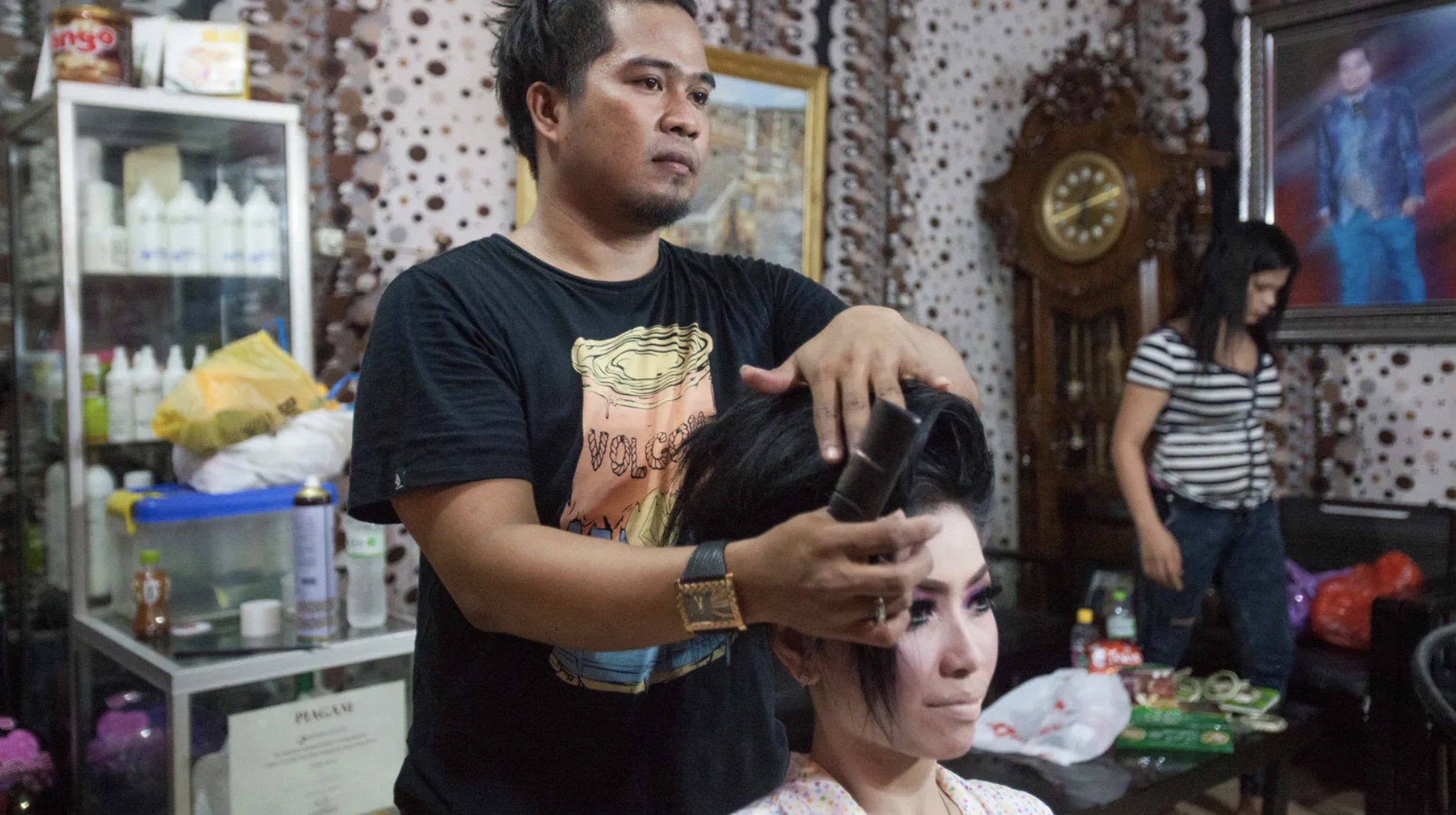 bugis five genders 3